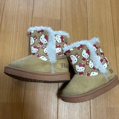 キティちゃんボアブーツ15
の画像