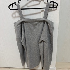 
 C.O.L.Z.A グレー オフショルダー Mの画像