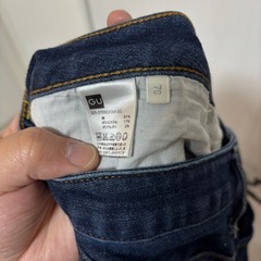  GU スキニーデニム 70 ダークブルーの画像
