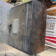 郵便ポストの画像