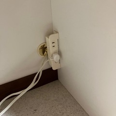 石2511-501 キッチンボード　食器棚　上下分割可　キズ汚れ有りの画像