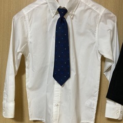 子供用フォーマルスーツ 4点セット 男の子 130cmの画像