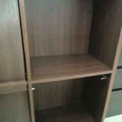 リユースのサカイ栃木店★ジモティ割あり★  フラップ式本棚 ブラウン W92×D28.5×H91 クリーニング済み TC11644の画像