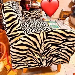 ゼブラ 2人掛けソファの画像