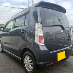 低走行6万キロ台☆グングン進む軽ターボ☆月々9千円〜分割払い可‼️ 車検2年付き！【名義変更代込み】☆スズキ ワゴンRスティングレー☆Bluetoothナビ付き☆走行中DVD見れます☆☆プッシュスタート☆ドライブレコーダー付きのフル装備☆社外アルミ☆そのまま乗って帰れます！の画像