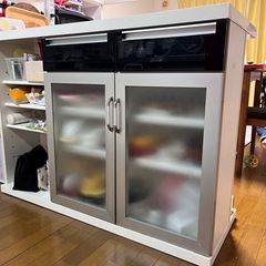 【譲渡先決定】カウンター棚の画像