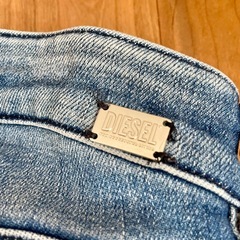 【DIESEL】SLANDY W25-L32　スキニージーンズの画像