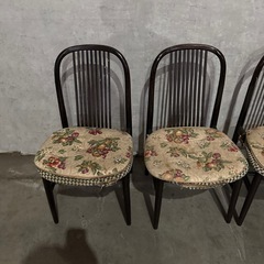 無料　飛騨産業　キツツキマーク　ダイニングチェア　の画像