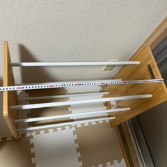 おもちゃ棚の画像