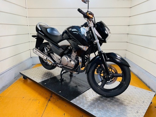 14118km ★始動動画あり★ GSR250 GJ55D スズキ　中型　兵庫県　神戸市　バイク