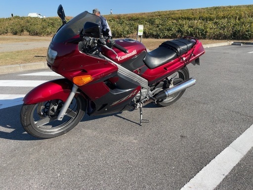 Kawasaki ZZR 250 ETC USBつき付き