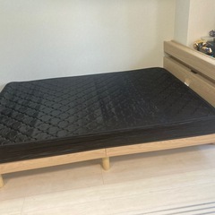 【IRIS OHYAMAダブルベッドフレーム　マットレス付き】状態良好／受け渡しは【大阪市北区長柄東】12/7引渡し希望の画像