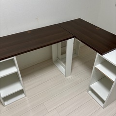 本棚付きシステムデスク
の画像