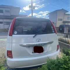 トヨタ　アイシス　走行88900㌔　180,000円の画像