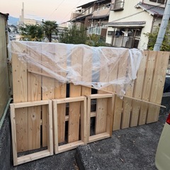 木材　組み立てるとベット