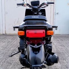 非常に良いエンジンです。ヤマハ（UA08J）。フロントブレーキパッドは新品です。フロントタイヤはほぼ新品です。リアタイヤもほぼ新品です。サイドスタンド付き。41359キロメートルの画像