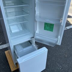 冷蔵庫 ヤマダ YRZ-F15J 2022年 156L キッチン家電 れいぞうこ【安心の3ヶ月保証・設置費込み】🚚自社配送時💳代引き可🚚(現金、クレジット、スマホ決済対応)の画像