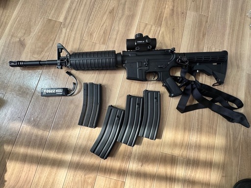 【M4A1 カービン】