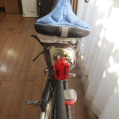 カーボン製ロードバイク　キャノンデール社製　型式＝SUPERSIXEVO CARBON DISK 105 2015年製　シマノ20段変速　GPS付きサイクルコンピューター∔有線サイコン　車載バッグ２個　ベル　LEDライト　ハンドルステー付きの画像