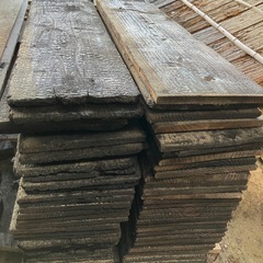 【木材】焼杉板一枚価格の画像