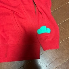 フード付きトレーナー　おそ松さん　サイズM おそ松の画像