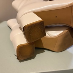 Mサイズ　ショートブーツ 白　GREEN LABEL RELAXING 太ヒールの画像