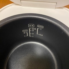 炊飯器　
3.5合炊きの画像