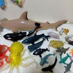 海の動物フィギュア 大中小30個セット（キーホルダー2個含む）の画像