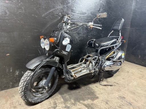 ★支払総額8.8万円★関東圏内即日配送可能！ 全車走行テスト済みです！ ホンダ ズーマー 黒 AF58 人気のズーマー！ 縦型バックレスト！ 社外マフラー！ 社外ハンドル！ メッキパーツ！ エナメルシート！