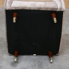 ≪zyt2591ジ限≫ ベルベット調１人掛けソファ グレー 現状品 ①　　LOWYA/ロウヤ/ラウンジチェア/おしゃれ/かわいい/姫系/ラグジュアリー/ボタンダウン/中古家具/宮城県仙台市 071119-04の画像