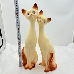 【❗️✨おしゃれな雑貨✨❗️】シャム猫の陶器オブジェ 2体セット レトロで可愛いインテリアの画像