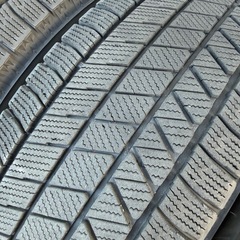 215/65R16ブリヂストンBLIZZAK VRX3スタッドレスタイヤ4本アルファードヴェルファイアの画像