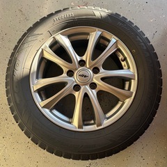 16インチスタッドレスアルミホイール付き4本セットの画像