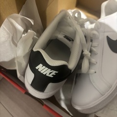 ナイキ シューズ 27cmの画像