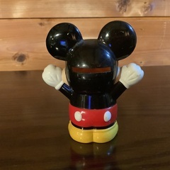 レトロなミッキーマウスのミニ貯金箱の画像