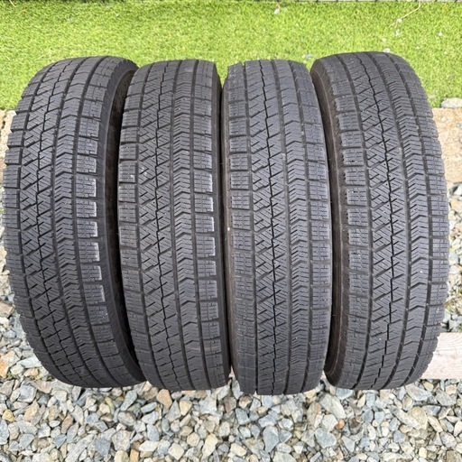 145/80R13ブリヂストンBLIZZAK VRX2スタッドレスタイヤ4本タントNBOXムーブ他軽自動車全般に