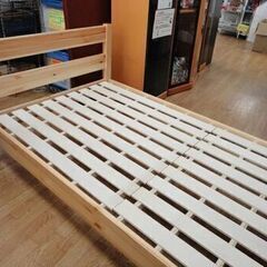 無印良品 シングルベッド パイン材フレーム すのこ床板 ホームコーディー 3つ折りマットレス 2点セット　西岡店の画像