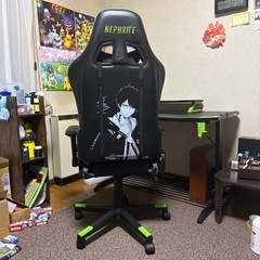 ゲーミングデスクセットの画像