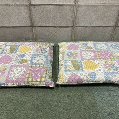 座布団 2枚セット キルト地 幅52cm×奥行57cm×高さ7cm の画像