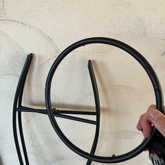 2個アイアン花器　フラワーベースの画像