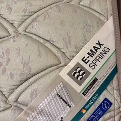 収納付きシングルベッド/マットレス/マットレストッパーの画像