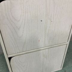 木製 3段 カラーボックス 本棚 飾り棚 収納棚 扉付 ホワイト 幅42cm×奥行30cm×高さ88cm の画像