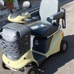 スズキ4輪セニアカ- ET4DB 障害物感知サポート付きの画像