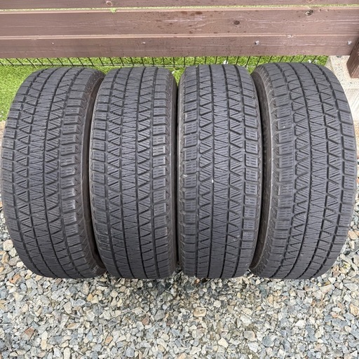 225/65R17ブリヂストンスタッドレスタイヤ４本 ハリアー RAV4 エクストレイルCX-8