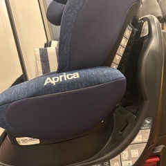 アプリカ　チャイルドシートの画像