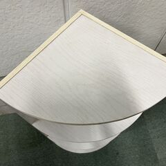 木製 3段 カラーボックス コーナー 本棚 飾り棚 収納棚 ホワイト 幅30cm×奥行30cm×高さ88cmの画像