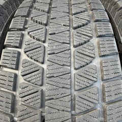 265/70R16ブリヂストンBLIZZAK DM-V3 スタッドレスタイヤ４本DM-V3ランドクルーザープラド パジェロ他の画像
