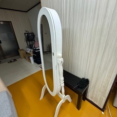 全身ミラー　アクセサリー収納付きの画像