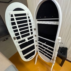 全身ミラー　アクセサリー収納付きの画像
