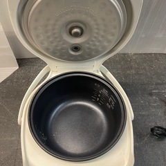 【中古】イチオシ　3合炊飯ジャー　タイガー　2019年製【1120IK】の画像